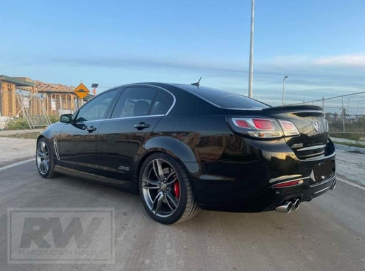 OEM vs. Reproduction Wheels: Understanding the Differences