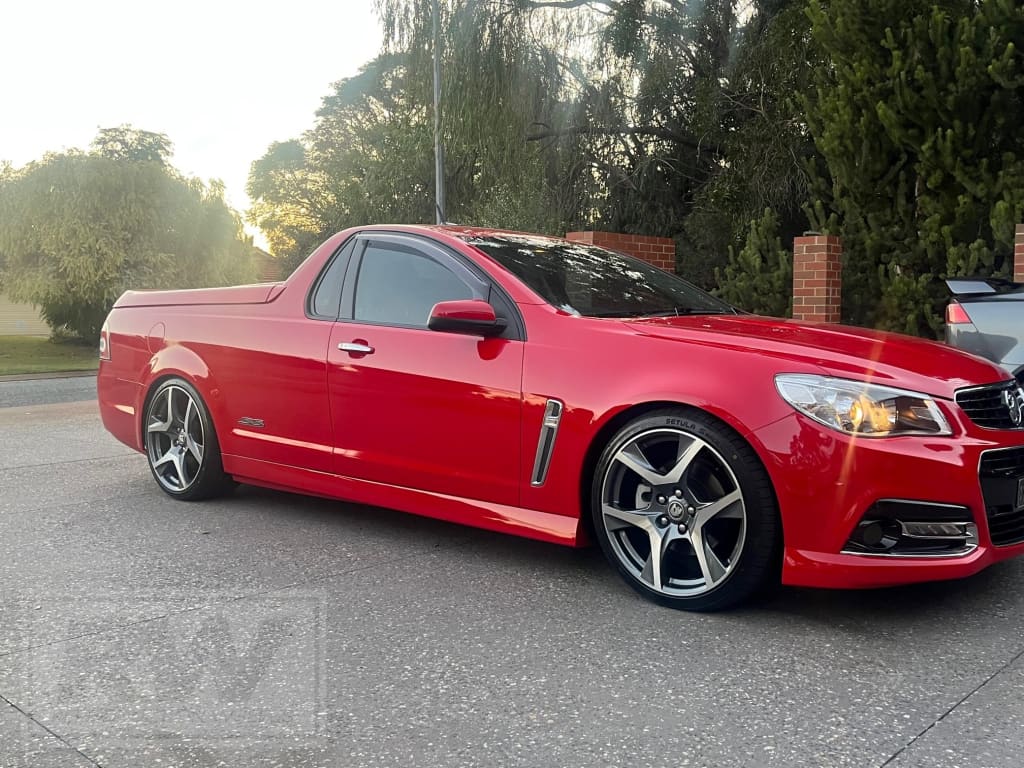 GEN-F2 Clubsport R8 20 inch Grey Machined REPLICA Wheel and Tyre Packages