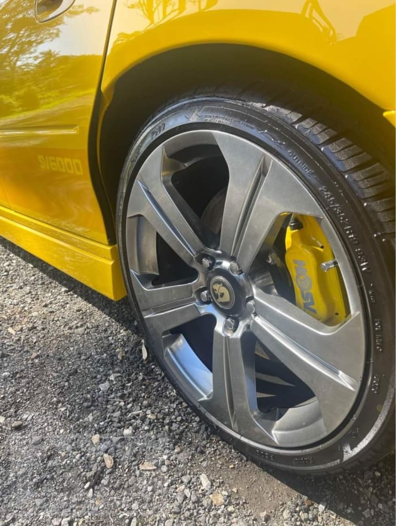 VY GTS Hammerhead 19 inch Hyper Black REPLICA Wheels