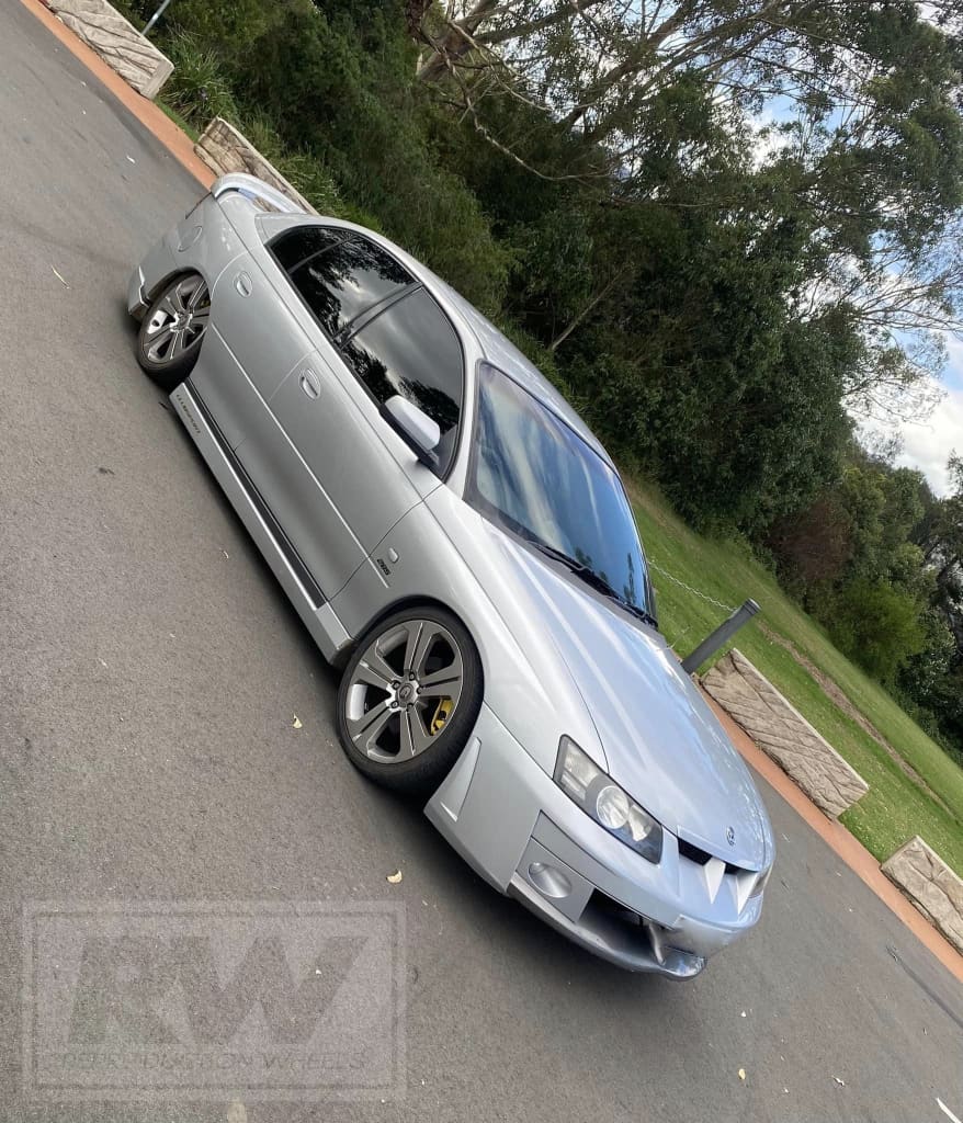 VY GTS Hammerhead 19 inch Hyper Black REPLICA Wheels