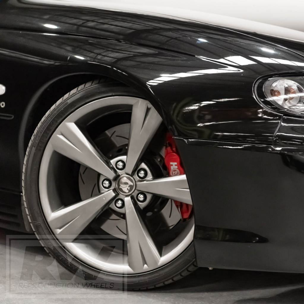 VX GTS 19" & 20" Hyper Black REPLICA Wheels