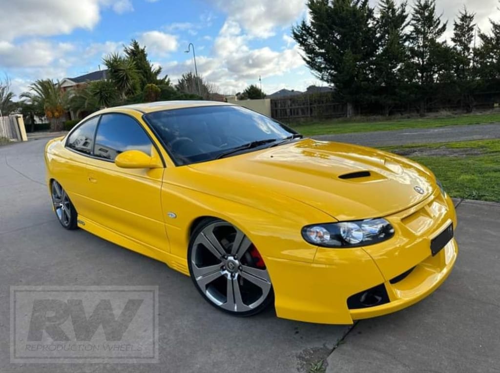 VY GTS Hammerhead 19 inch Hyper Black REPLICA Wheels